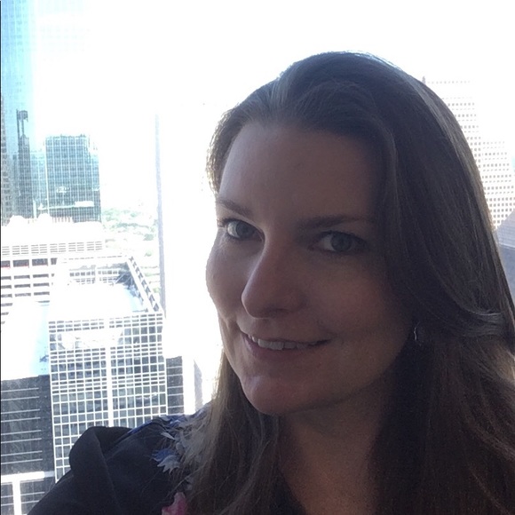 Welcome to Little Sparrow’s Closet! - Picture 2 of 2